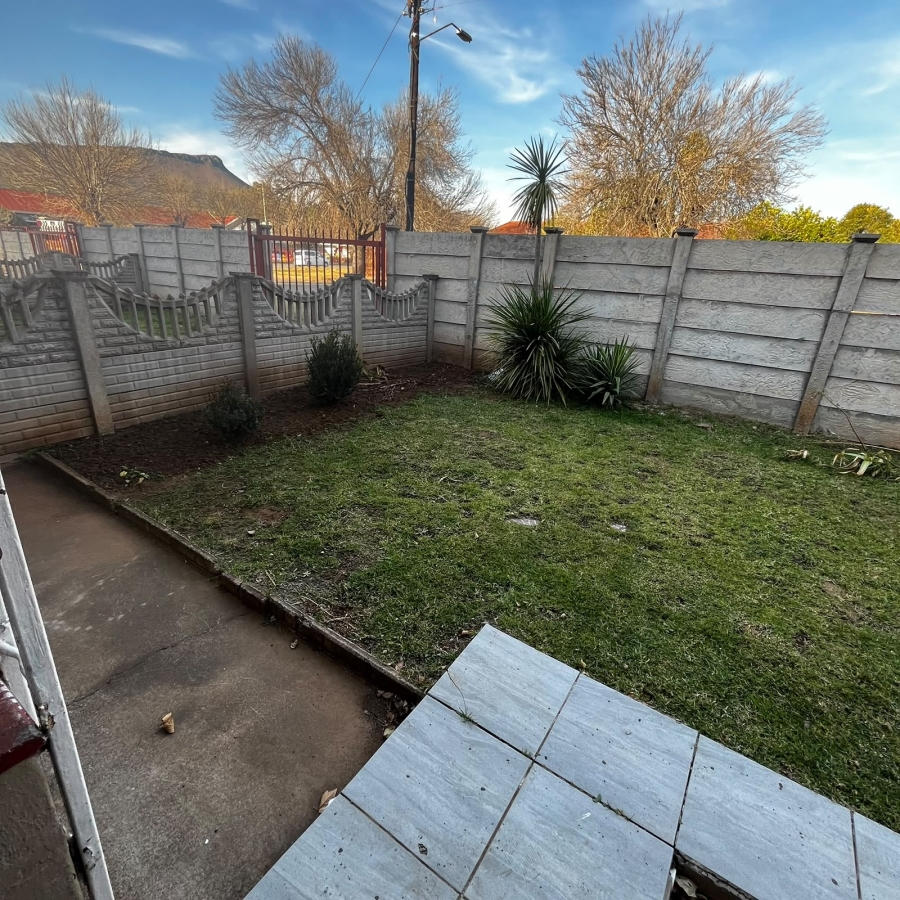 To Let 1 Bedroom Property for Rent in Sandringham Eastern Cape